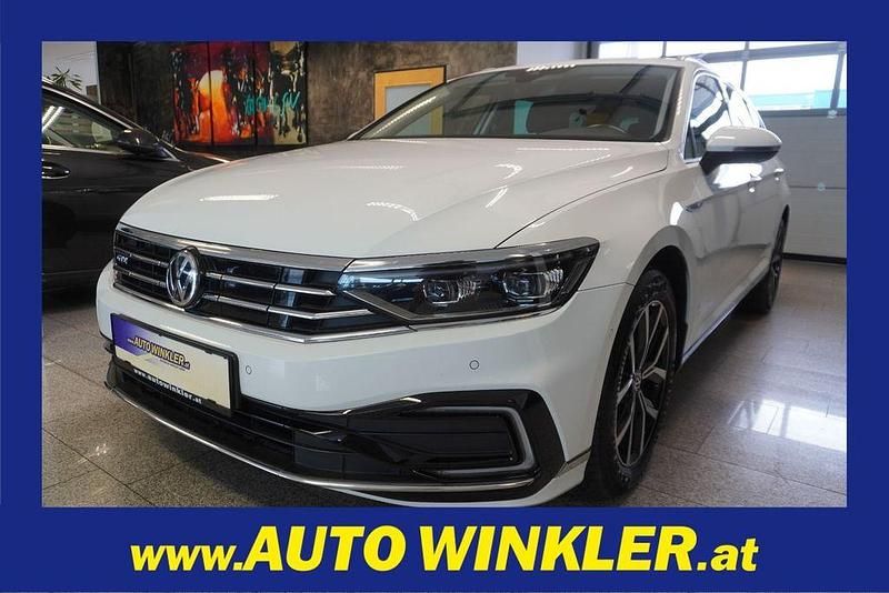 Weiß Gebraucht 2020 VW Passat GTE Kombi | 16.990 € (Guter Preis) - Bild 1/4