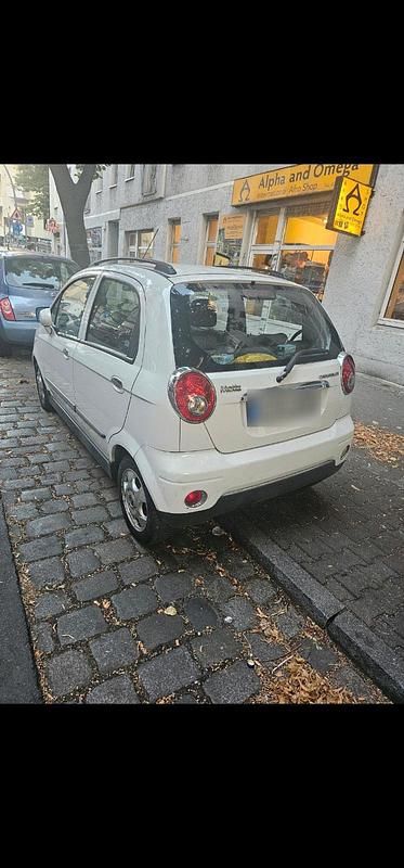 Gebraucht Chevrolet Matiz 67 PS (49 kW) 2010 Weiß Kleinwagen