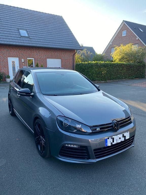 Gebraucht VW Golf VI R 271 PS (199 kW) 2011 Grau Kleinwagen
