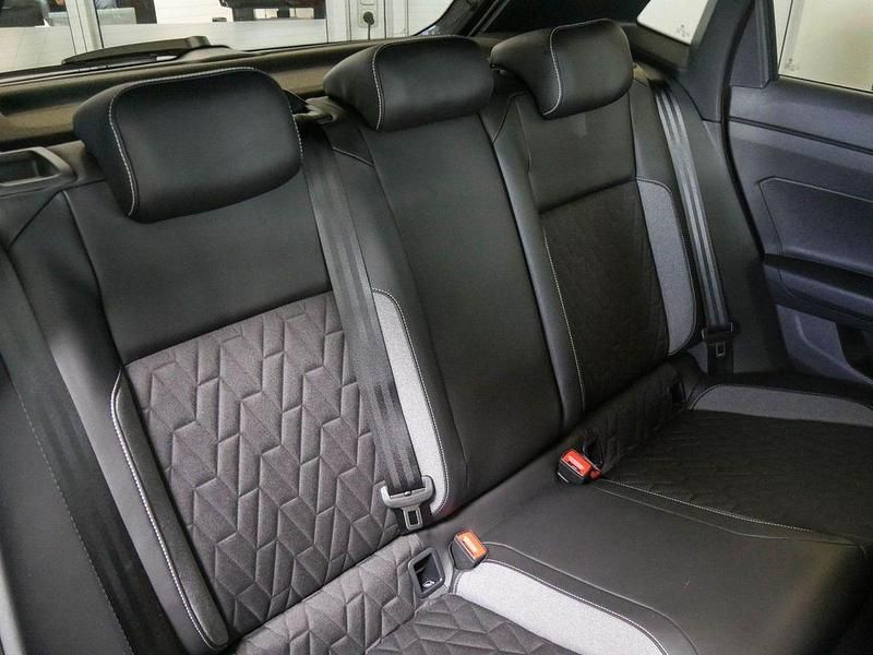Neu VW Polo 95 PS (69 kW) 2026 Grau Kleinwagen