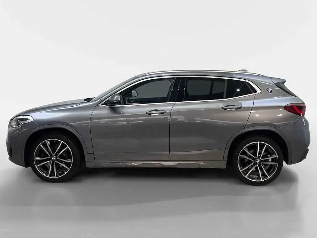 Gebraucht BMW X2 M Sport 178 PS (130 kW) 2023 Skyscraper grau metallic SUV