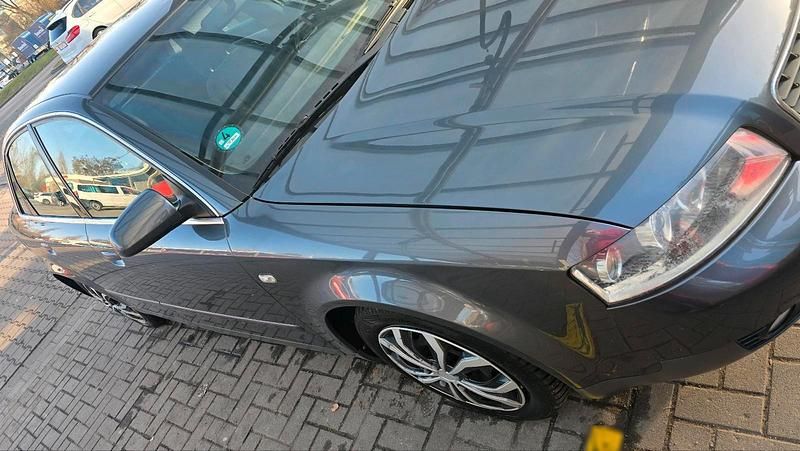 Gebraucht Audi A4 131 PS (96 kW) 2001 Grau Limousine