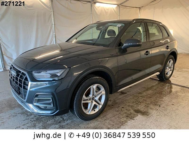 Usado Audi Q5 Advanced 204 HP (150 kW) 2022 Cinzento SUV