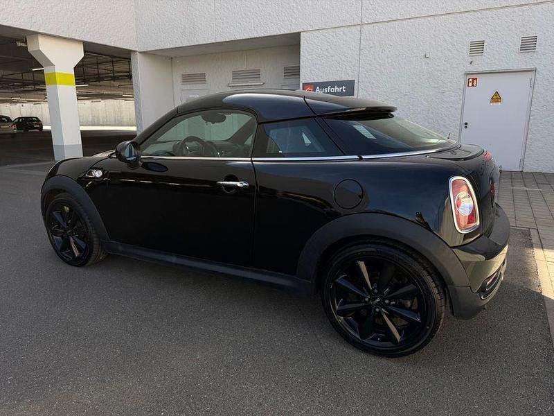 Gebraucht Mini John Cooper Works 184 PS (135 kW) 2015 Schwarz Kleinwagen
