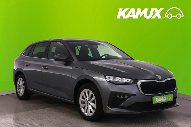 Gebraucht Skoda Scala 116 PS (85 kW) 2024 Silber / grau Kleinwagen