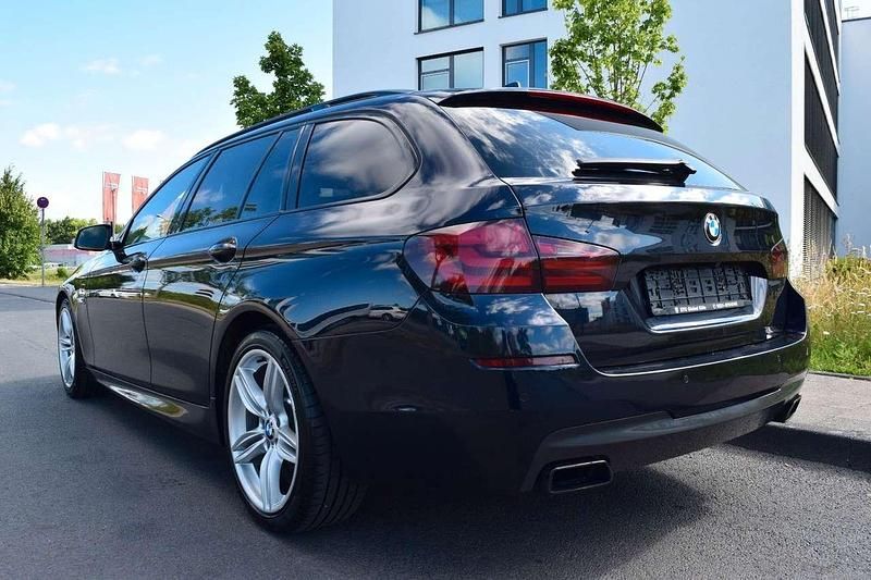 Gebraucht BMW 550 381 PS (280 kW) 2013 Carbonschwarz metallic Kombi