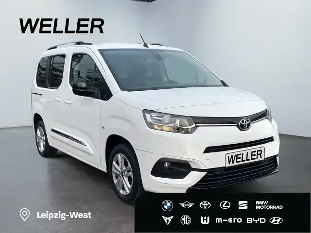 Gebraucht Toyota Proace Verso City 110 PS (80 kW) 2022 Weiss Kombi
