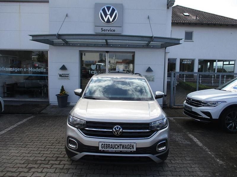 Gebraucht VW T-Cross Move 110 PS (80 kW) 2023 Silber SUV