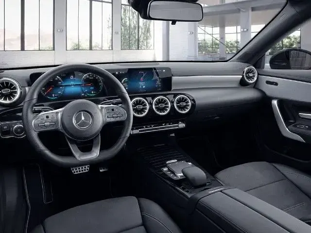 Gebraucht Mercedes CLA250e 218 PS (160 kW) 2022 Coupé