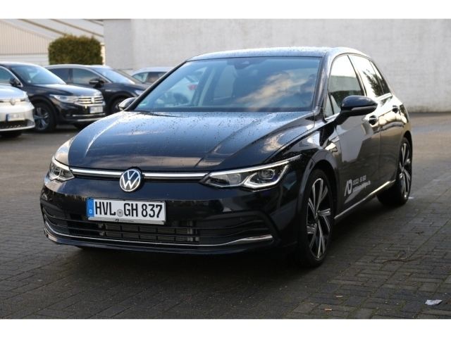 Gebraucht VW Golf VIII 150 PS (110 kW) 2022 Schwarz Limousine