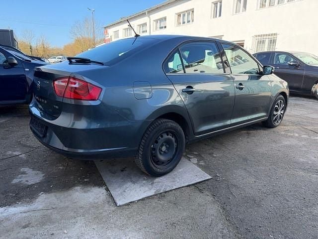 Gebraucht Seat Toledo Style 110 PS (80 kW) 2016 Grau Kleinwagen