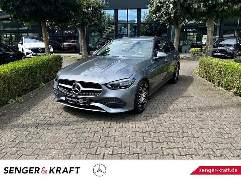 Grau Gebraucht 2023 Mercedes C180 Kombi | 30.940 € (Superpreis) - Bild 1/4