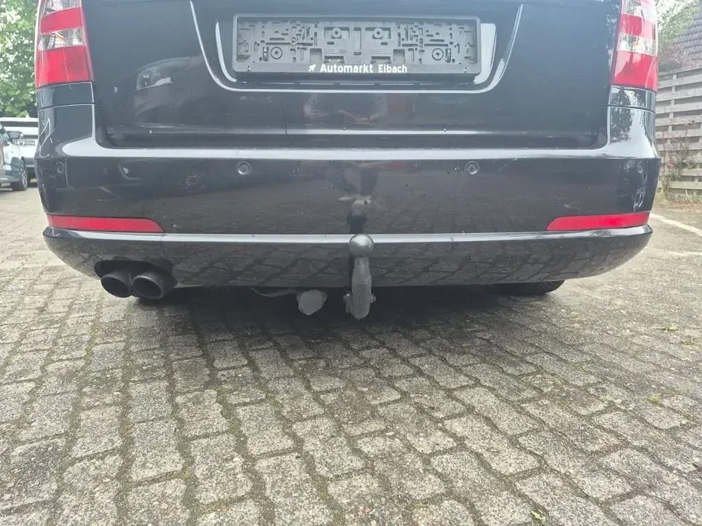 Gebraucht Skoda Octavia RS 170 PS (125 kW) 2008 Schwarz magic perleffekt Kombi