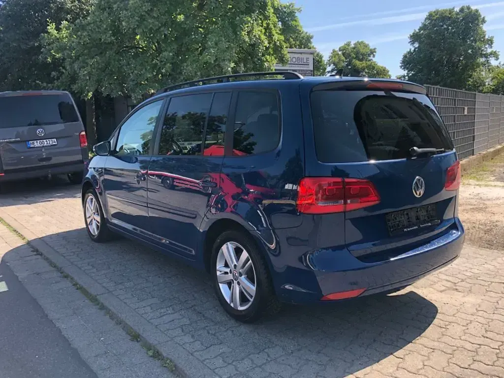 Gebraucht VW Touran Match 140 PS (102 kW) 2012 Blau Van / Kleinbus