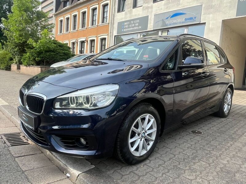 Blau Gebraucht 2016 BMW 218 Active Tourer Advantage Van / Kleinbus | 8.850 € (Fairer Preis) - Bild 1/4