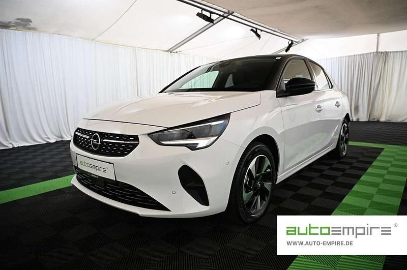 Arktis weiss Gebraucht 2023 Opel Corsa-e Elegance Kleinwagen | 16.990 € (Fairer Preis) - Bild 1/3