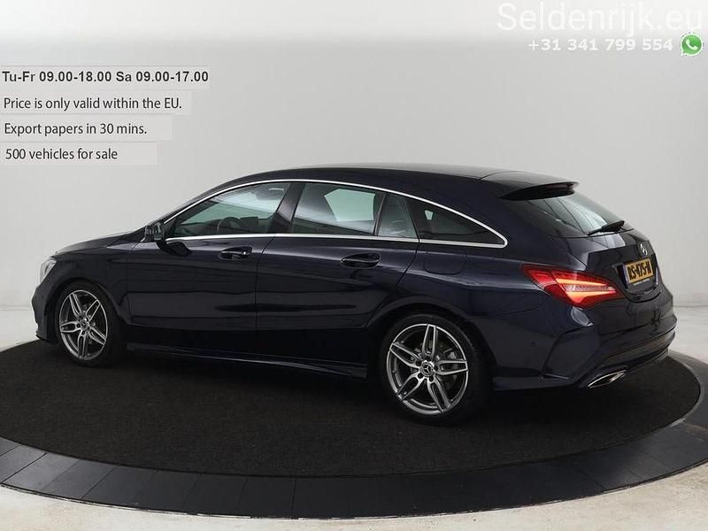Gebraucht Mercedes CLA180 Shooting Brake AMG 122 PS (89 kW) 2018 Blau Kombi