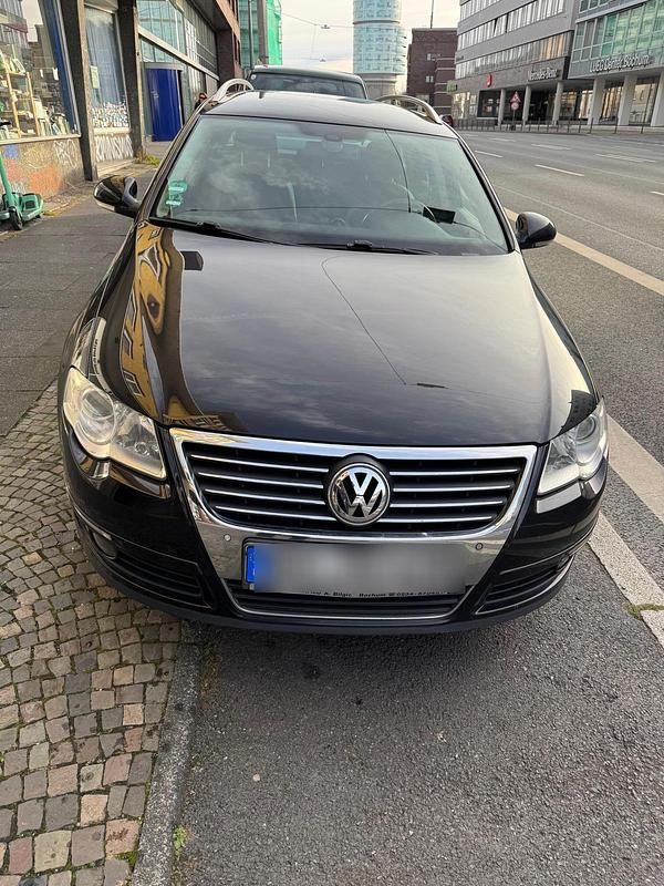 Schwarz Gebraucht 2009 VW Passat Kombi | 4.500 € (Etwas zu teuer) - Bild 1/4