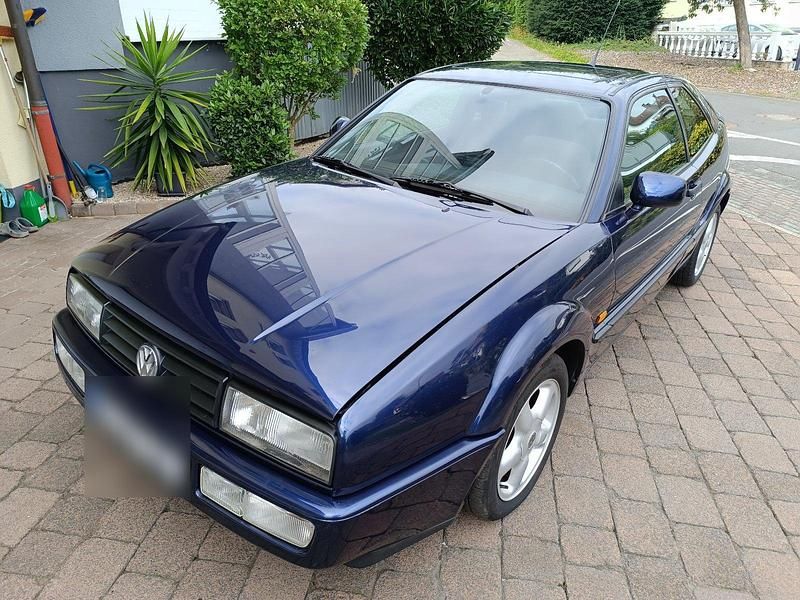 Blau Gebraucht 1995 VW Corrado Kleinwagen | 10.900 € - Bild 1/4