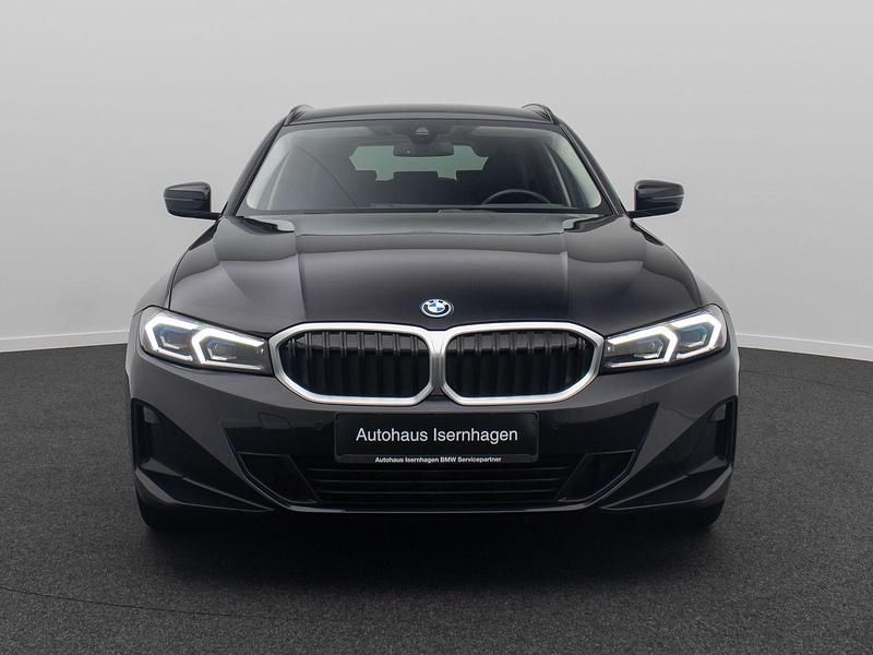 Gebraucht BMW 320e Shadowline 204 PS (150 kW) 2022 Schwarz Kombi