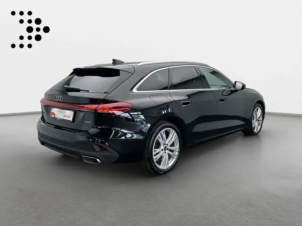 Gebraucht Audi A5 Sport 204 PS (150 kW) 2025 Mythosschwarz metallic Kombi
