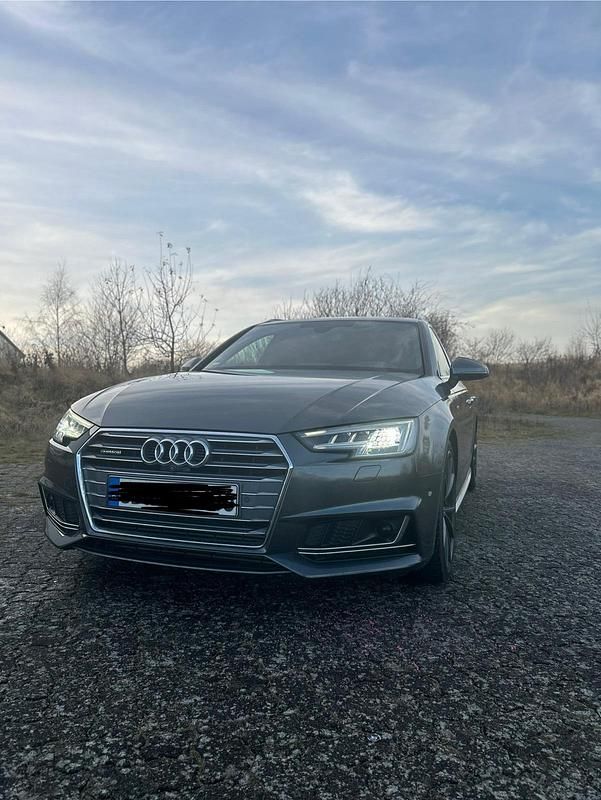 Gebraucht Audi A4 S-Line 272 PS (200 kW) 2015 Grau Kombi