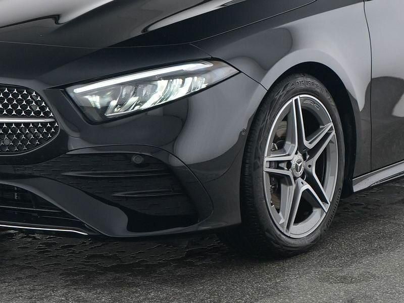 Gebraucht Mercedes A200 Advanced Plus 163 PS (119 kW) 2025 lack kosmosschwarz Limousine
