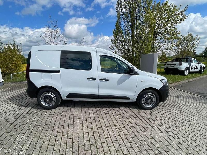 Gebraucht Renault Express 75 PS (55 kW) 2024 369 arktisweiß Van / Kleinbus