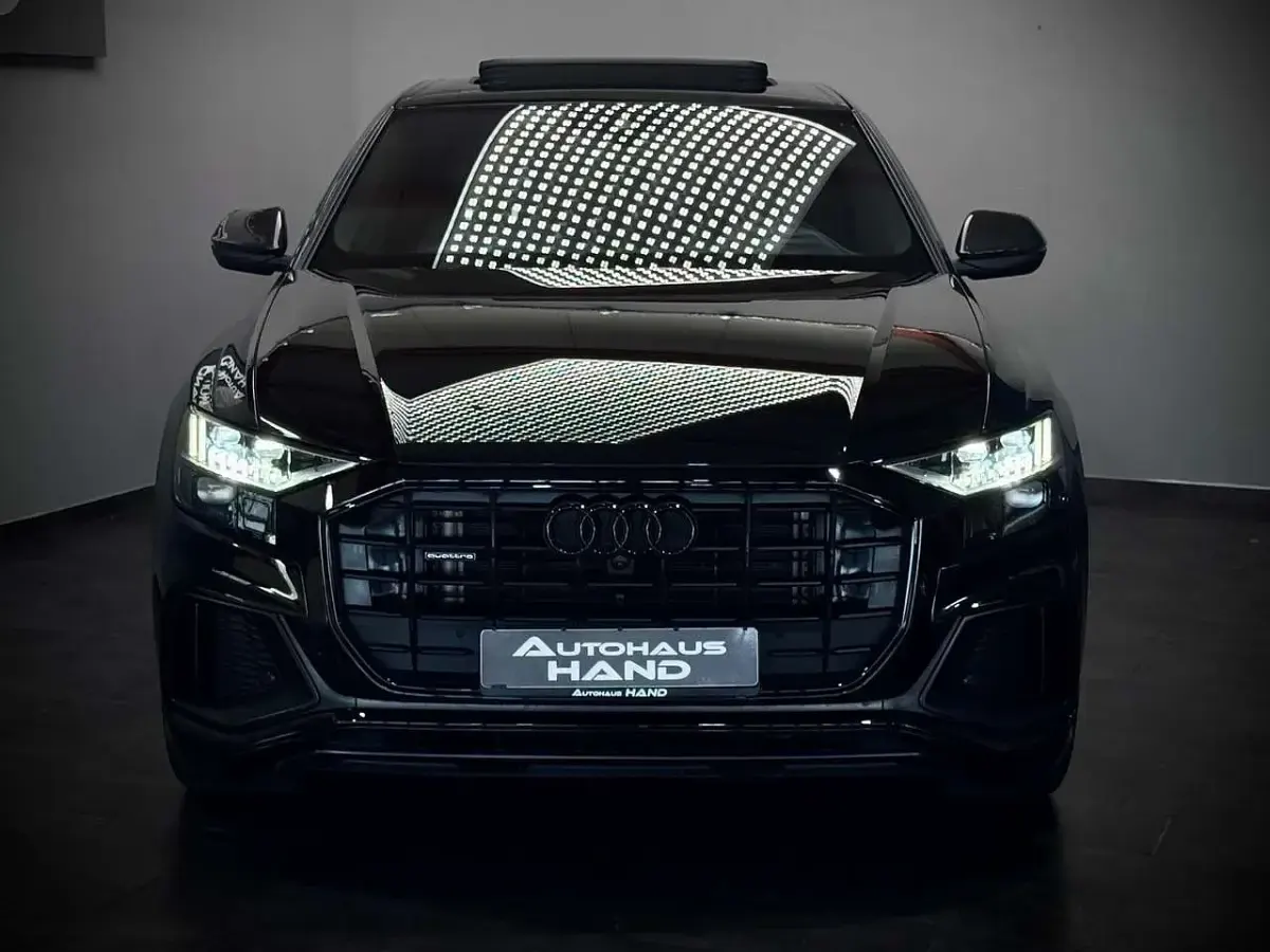 Gebraucht Audi Q8 Competition 286 PS (210 kW) 2023 Schwarz SUV