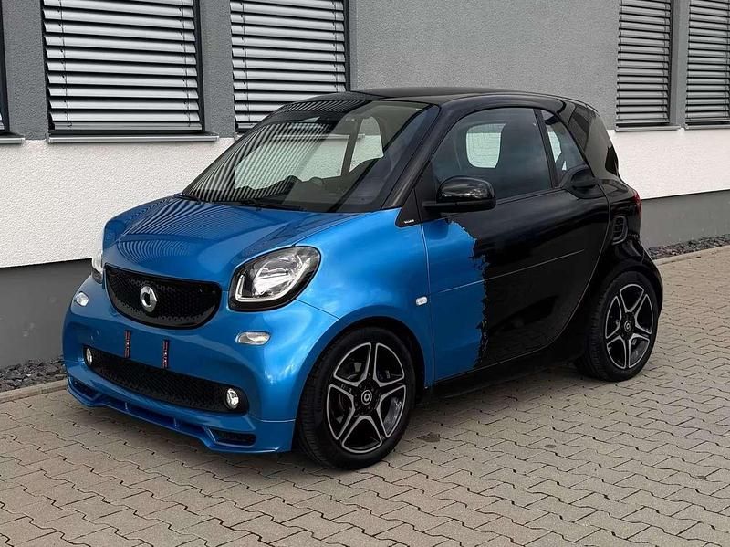 Nachtschwarz Gebraucht 2016 Smart ForTwo Coupé Brabus Coupé | 13.300 € (Fairer Preis) - Bild 1/4