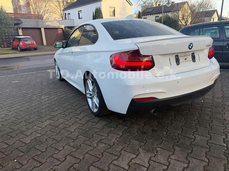 Gebraucht BMW 220 M Sport 184 PS (135 kW) 2014 Weiß Coupé