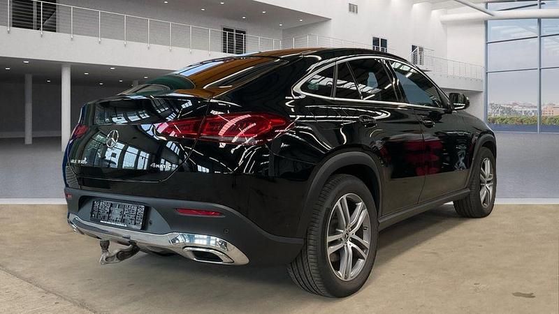Schwarz Gebraucht 2022 Mercedes GLE350 AMG Coupé | 63.190 € (Superpreis) - Bild 1/4