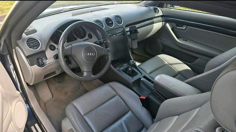 Gebraucht Audi A4 Cabriolet 163 PS (119 kW) 2004 Blau Cabrio