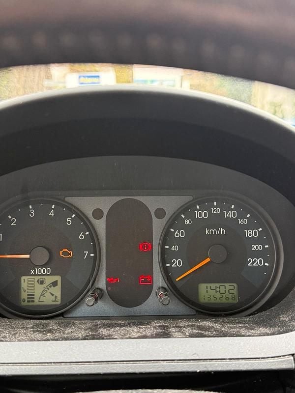 Gebraucht Ford Fiesta 90 PS (66 kW) 2003 Kleinwagen