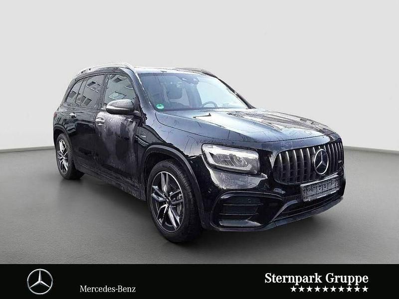 Gebraucht Mercedes GLB35 AMG 306 PS (225 kW) 2024 Lack kosmosschwarz SUV