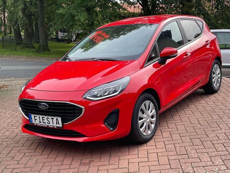 Gebraucht Ford Fiesta Cool & Connect 75 PS (55 kW) 2022 Rot Kleinwagen