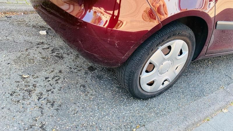 Gebraucht Skoda Fabia 69 PS (50 kW) 2010 Rot Kleinwagen