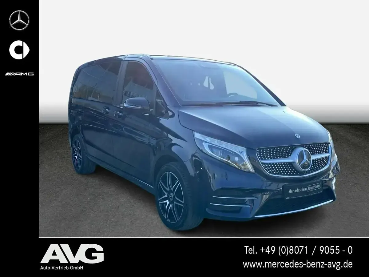 Gebraucht Mercedes E300 Avantgarde Edition 237 PS (174 kW) 2022 Cavansitblau Kombi