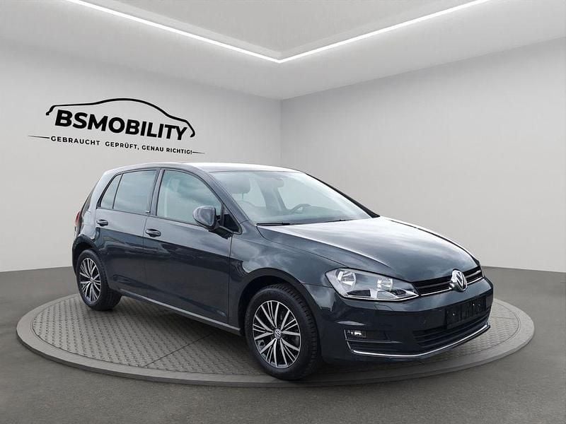Gebraucht VW Golf VII Allstar 86 PS (63 kW) 2017 Grau Limousine
