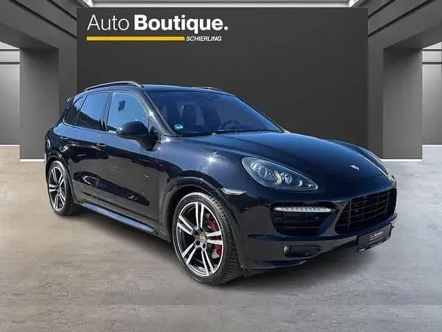 Second-hand Porsche Cayenne 420 CP (308 kW) 2014 Negru SUV