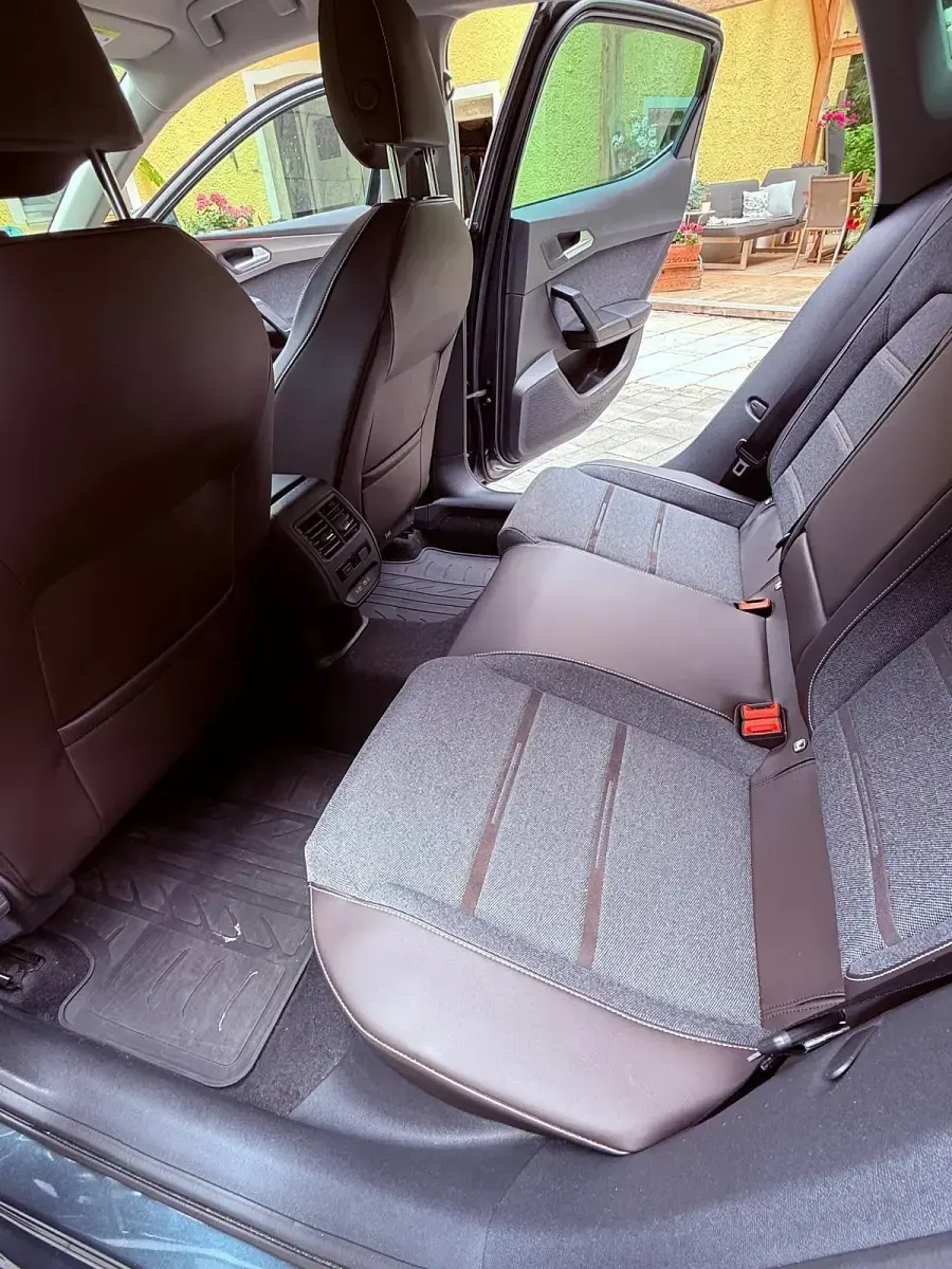 Gebraucht Seat Leon 150 PS (110 kW) 2020 Grau Limousine