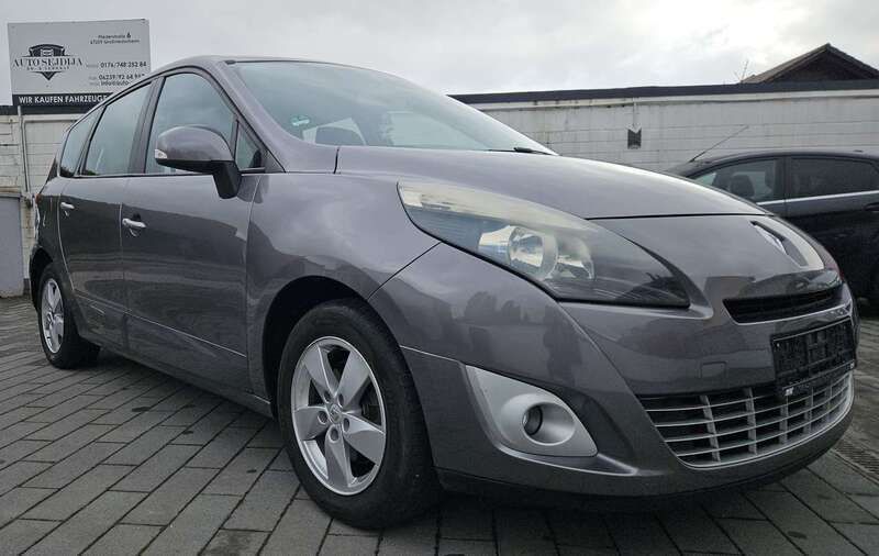 Grau cassiopee Gebraucht 2009 Renault Grand Scénic III Dynamique Van / Kleinbus | 2.600 € (Fairer Preis) - Bild 1/4