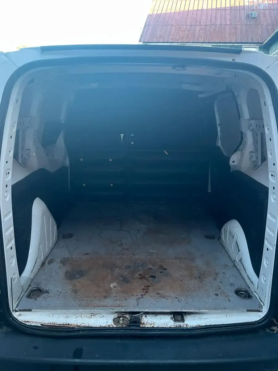 Gebraucht Peugeot Partner 75 PS (55 kW) 2014 Weiß Van / Kleinbus
