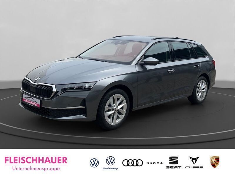 Grau Gebraucht 2024 Skoda Octavia Selection Kombi | 29.900 € (Fairer Preis) - Bild 1/4
