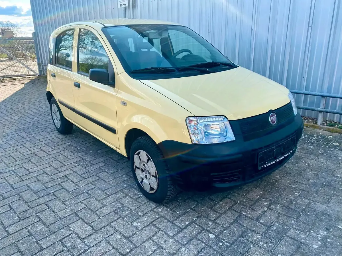Gebraucht Fiat Panda 54 PS (39 kW) 2009 Gelb Kleinwagen