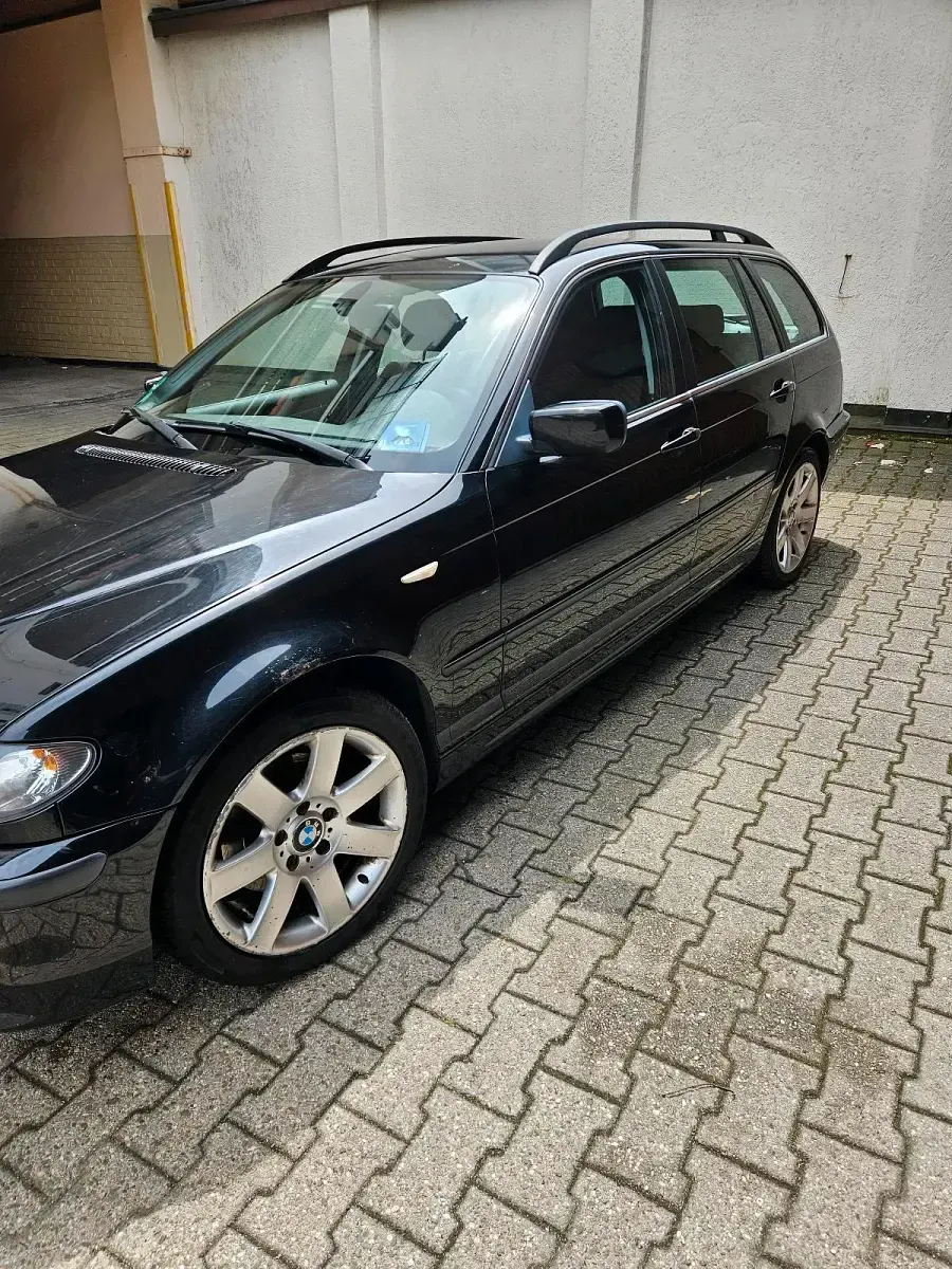 Gebraucht BMW 320 150 PS (110 kW) 2005 Schwarz Kombi