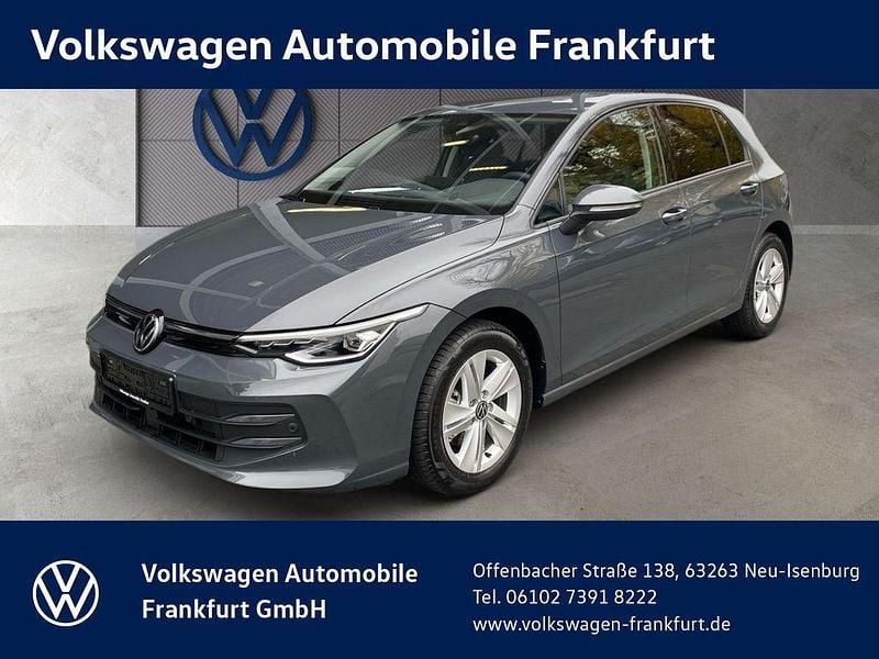 Delfingrau metallic Neu 2024 VW Golf VIII Life Limousine | 25.580 € (Guter Preis) - Bild 1/4