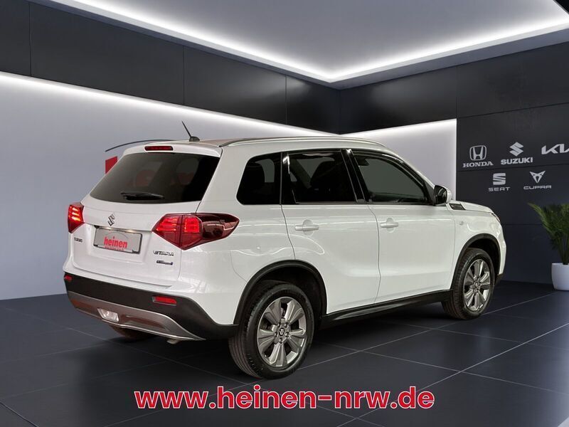 Gebraucht Suzuki Vitara Comfort 129 PS (94 kW) 2022 Wei SUV