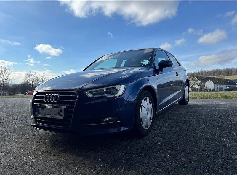 Gebraucht Audi A3 Ambition 150 PS (110 kW) 2016 Blau Limousine