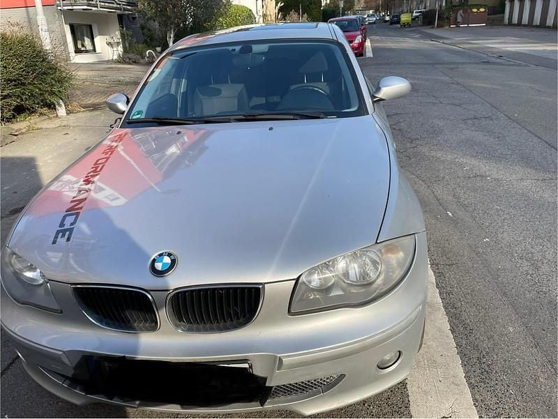 Gebraucht BMW 116 116 PS (85 kW) 2006 Silber Kleinwagen